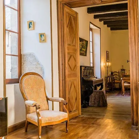 Feriehus Maison Pierre Loti, Historique Et Spacieux En Vallee De La Dordogne