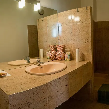 Nyaraló Maison Pierre Loti, Historique Et Spacieux En Vallee De La Dordogne *