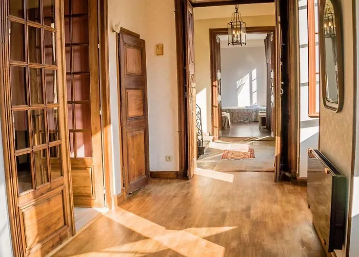 Maison Pierre Loti, Historique Et Spacieux En Vallee De La Dordogne بيت للعطل